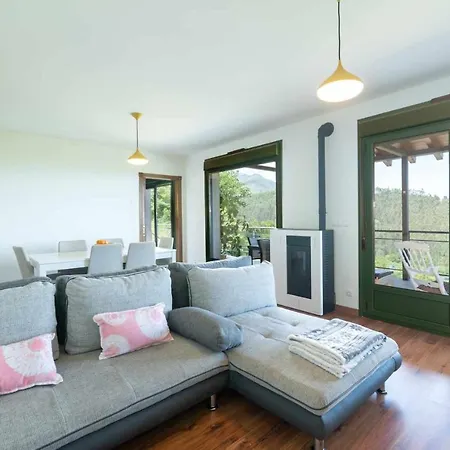 Casa Vacacional Ris بيت للعطل *